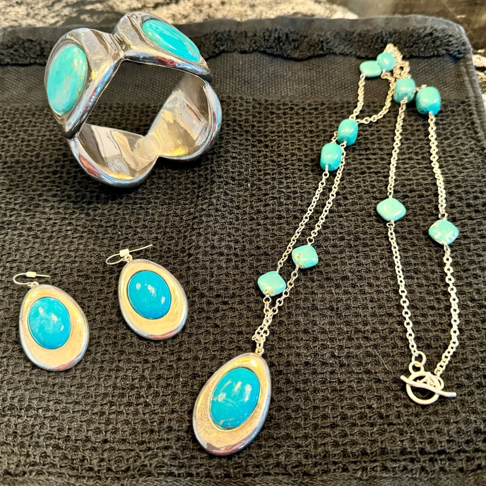 Simon Sebbag set